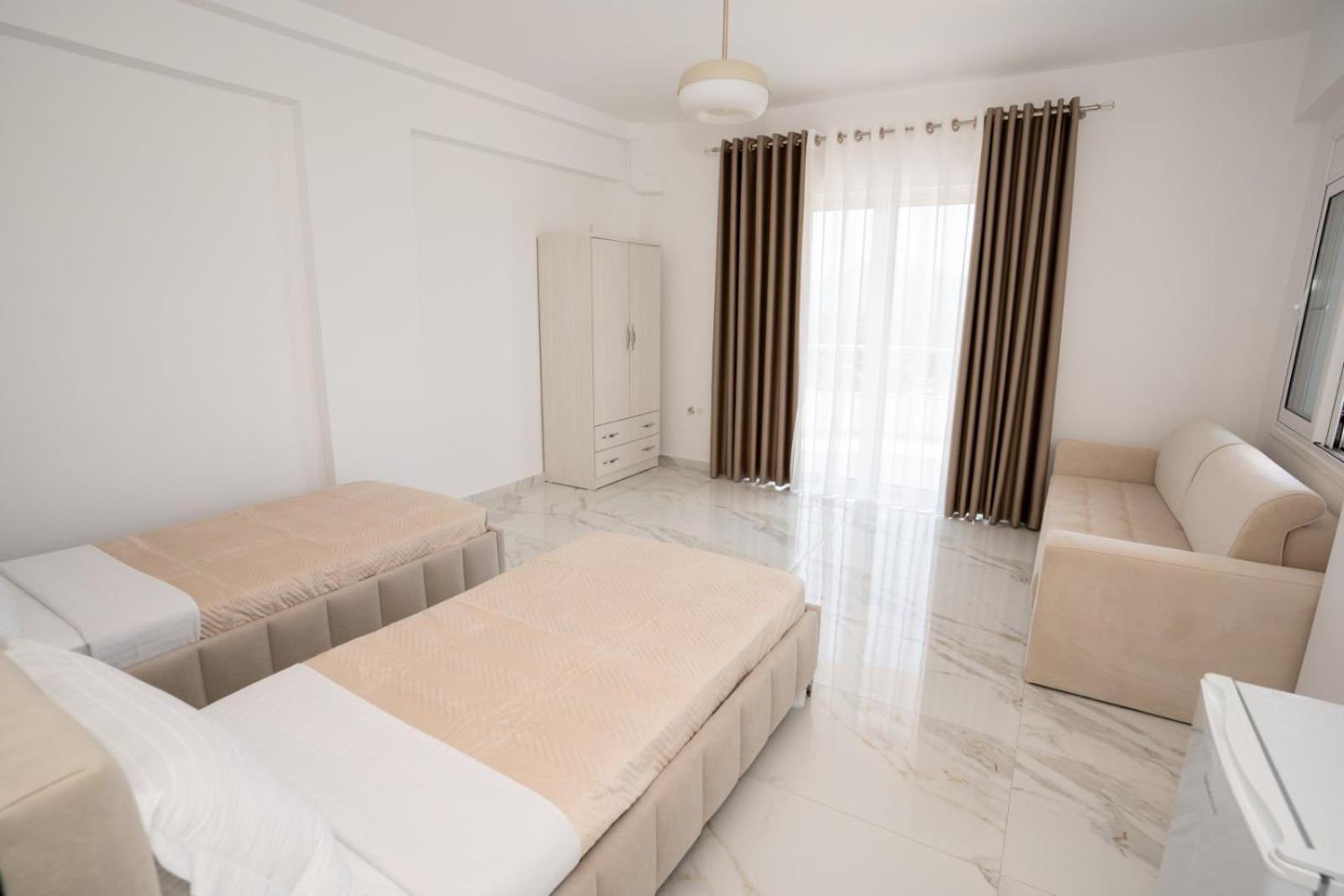 Kalasa Hotel Саранда Екстер'єр фото